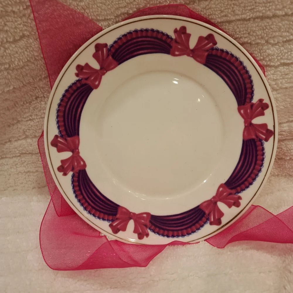 Ceramic Carousel Horse Cup & Saucer - Picture 5 of 11